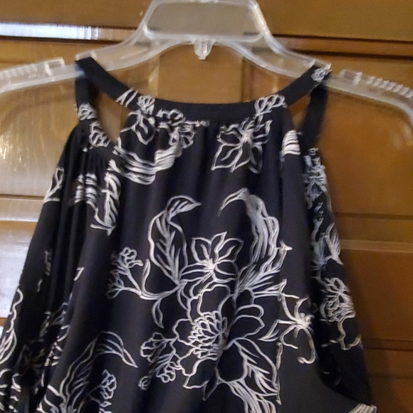 DRESS - Picture 4 of 6